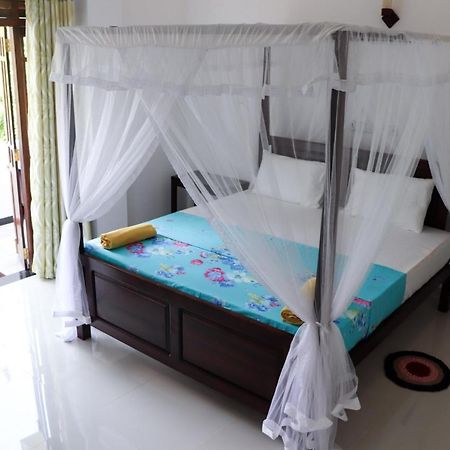 Sakura Calm Rest Bed & Breakfast Mirissa Exterior photo